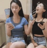 搞笑GIF趣图：这次你不能怪我了吧！这是你自己坑自己的！-go to sea