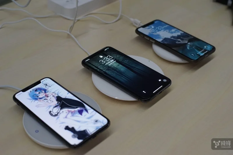 谁是iPhone最佳搭档 各价位无线充电器横评-go to sea