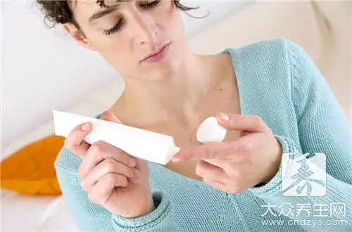 派瑞松软膏含激素吗-go to sea